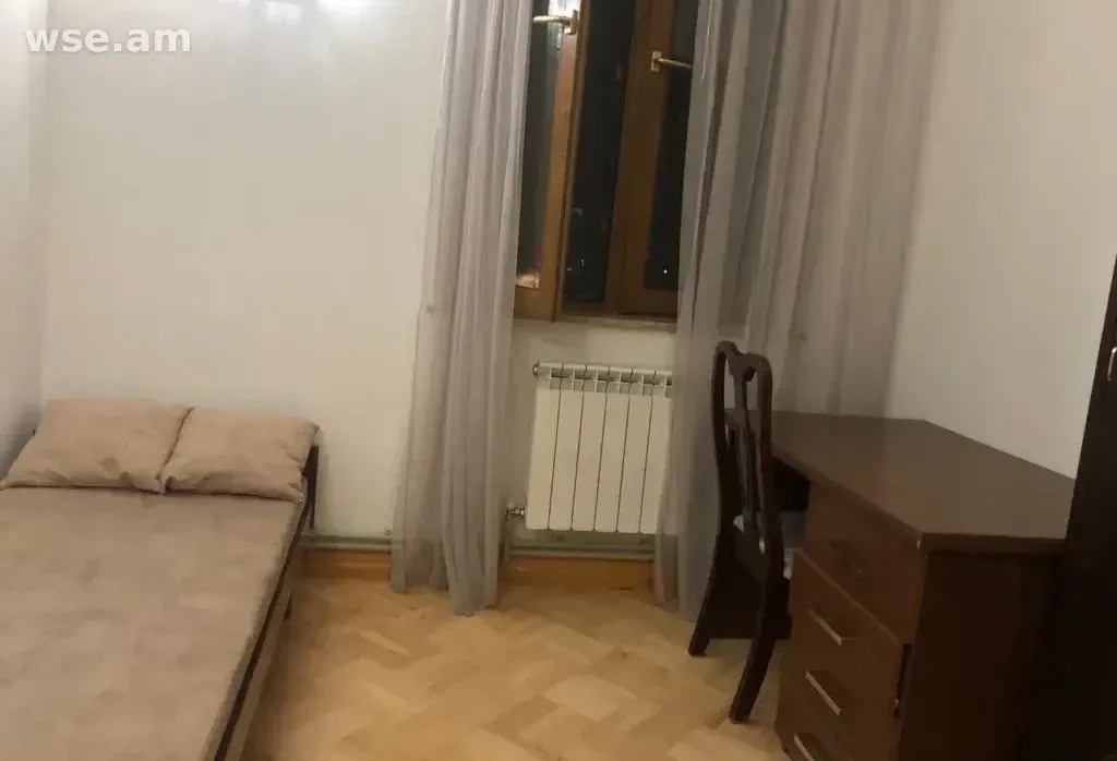 3-Room Apartment for Rent in Kentron photo 5 of 8