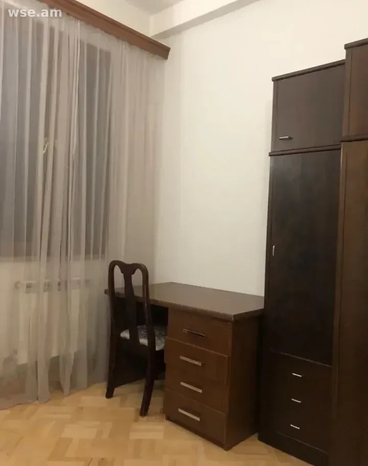 3-Room Apartment for Rent in Kentron photo 6 of 8