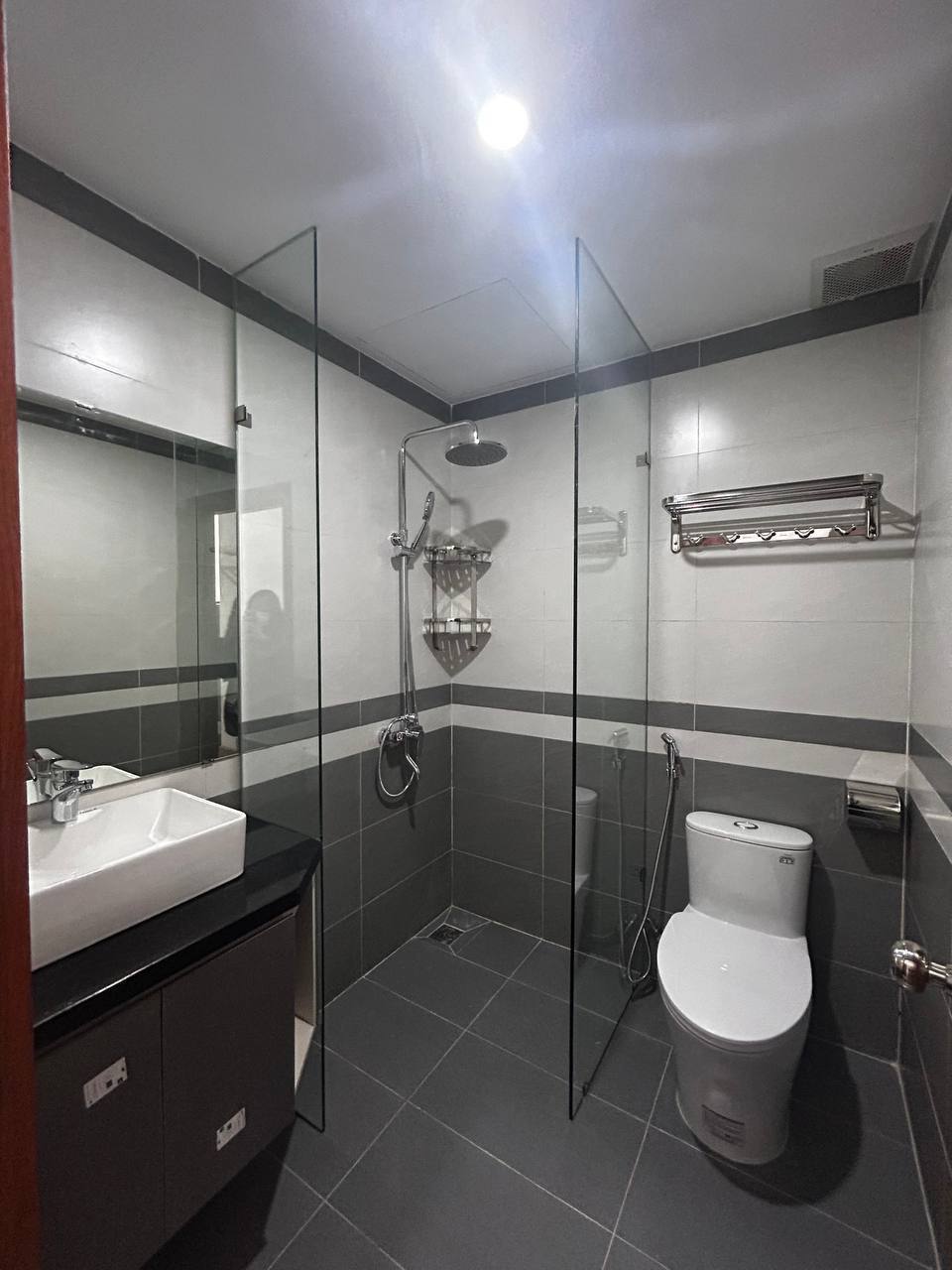 Studio Apartment in My An photo 6 of 6