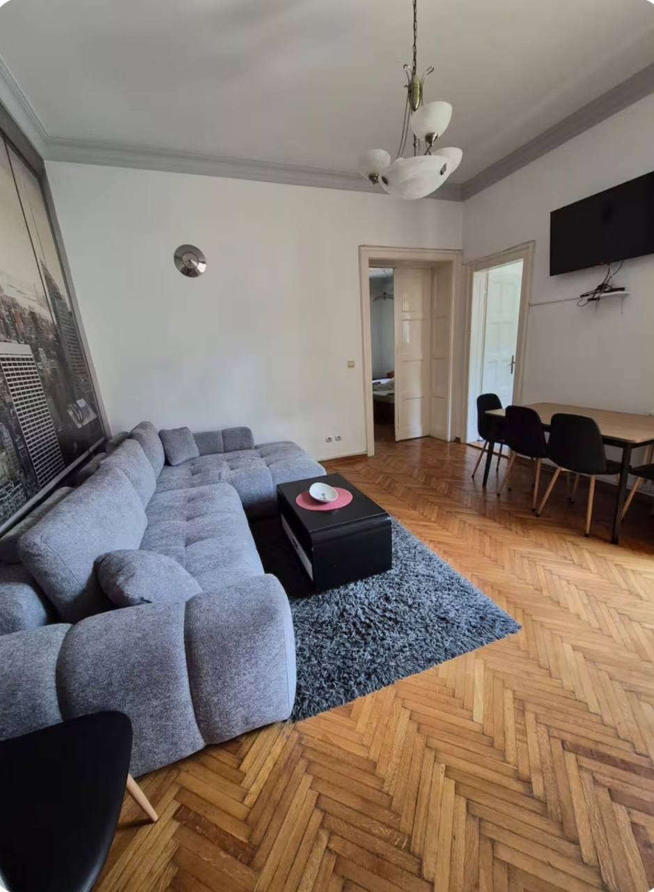 85 m² Apartment on Cara Dušana photo 1 of 5