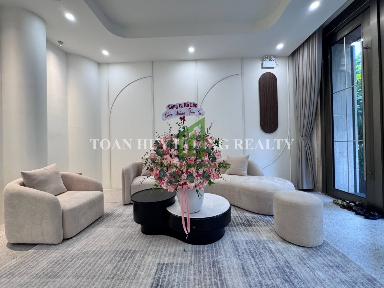 5-Bedroom Luxury House at Regal Pavillon photo 1 of 8