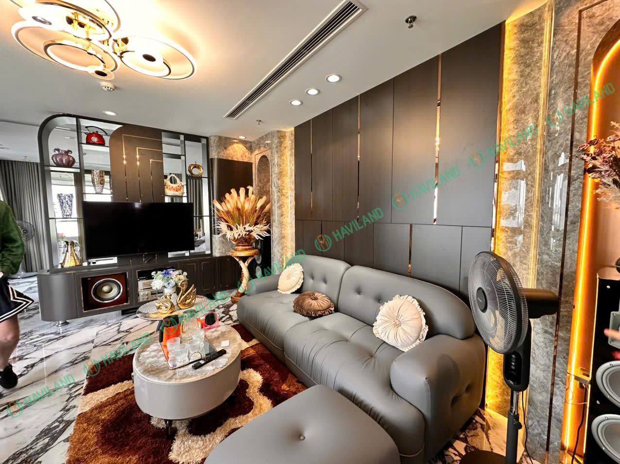 Luxury 1-Bedroom Penthouse with Han River View photo 1 of 8