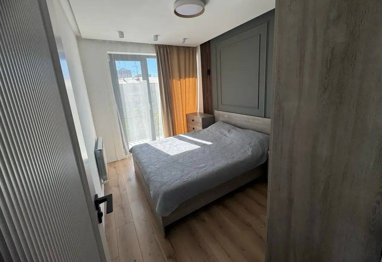 Furnished 2-Bedroom Apartment in Arabkir photo 4 of 5
