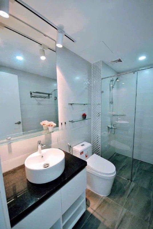 Modern 1-Bedroom Apartment in My An photo 8 of 8