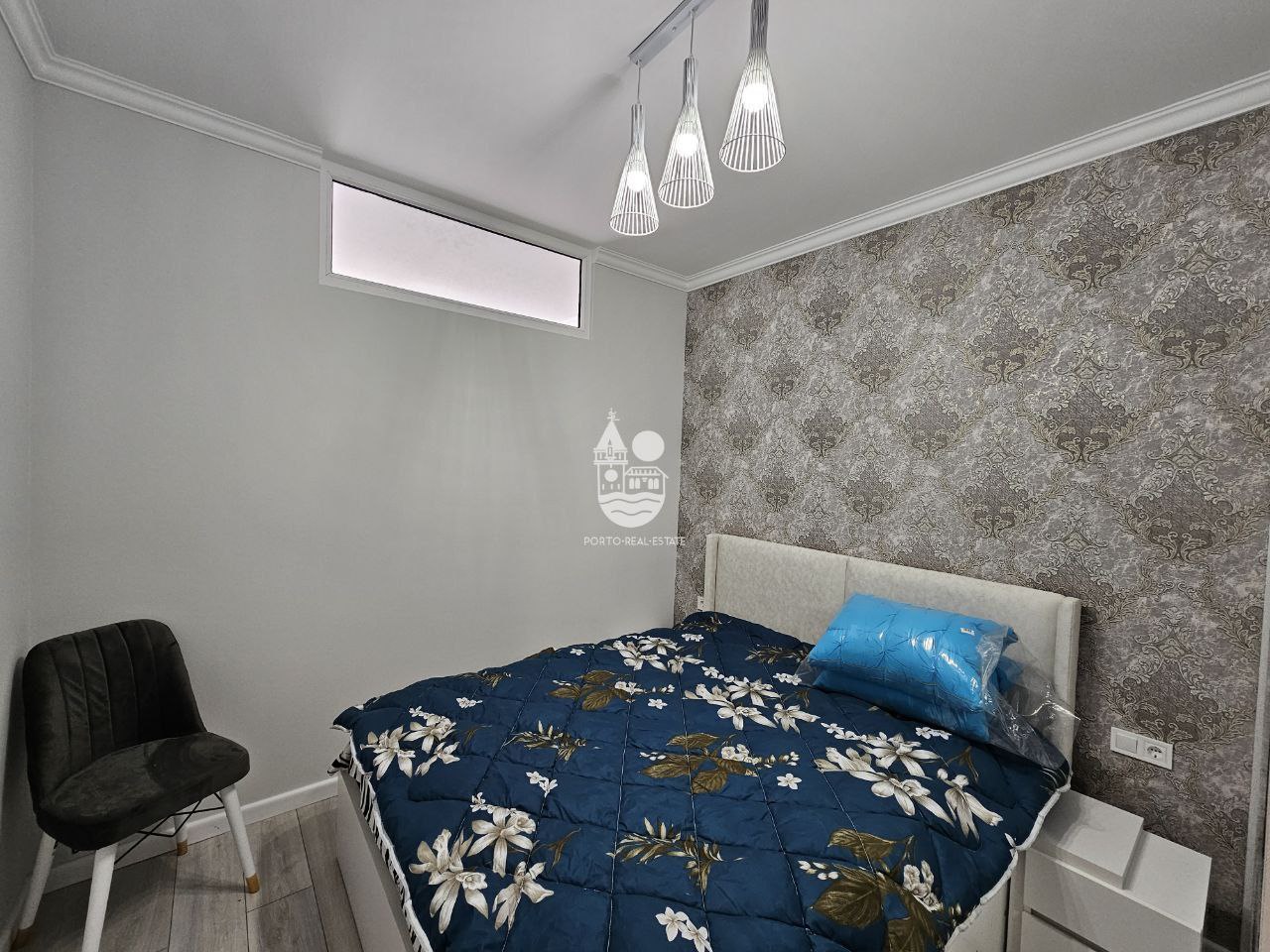 3-Bedroom Apartment on S. Khimshiashvili Street photo 5 of 6
