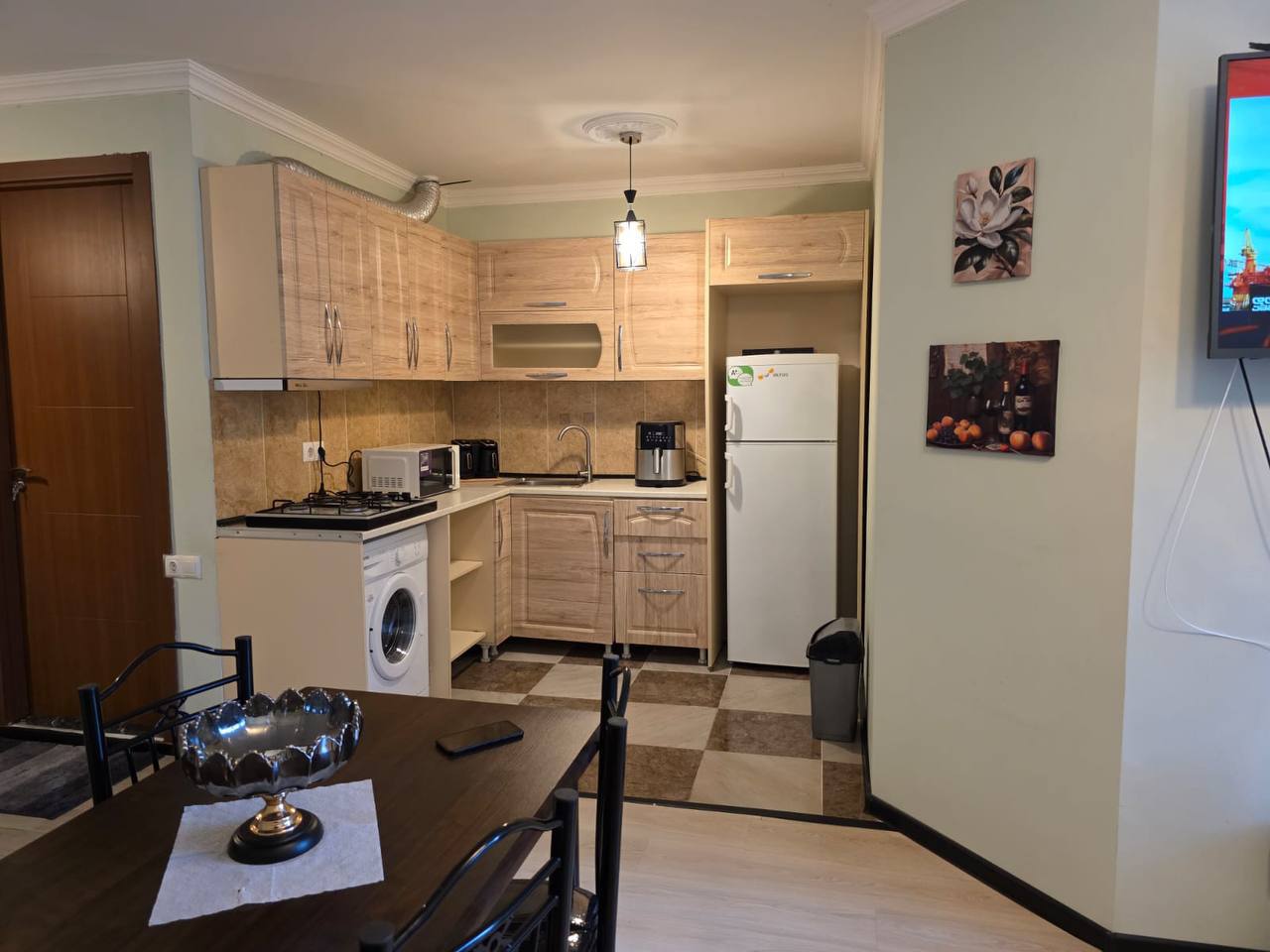 1-Bedroom Apartment on Pirosmani Street photo 1 of 6