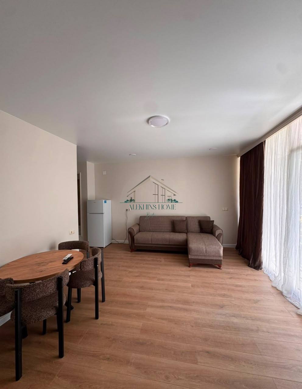 Two-Bedroom Apartment Near the Sea photo 2 of 6