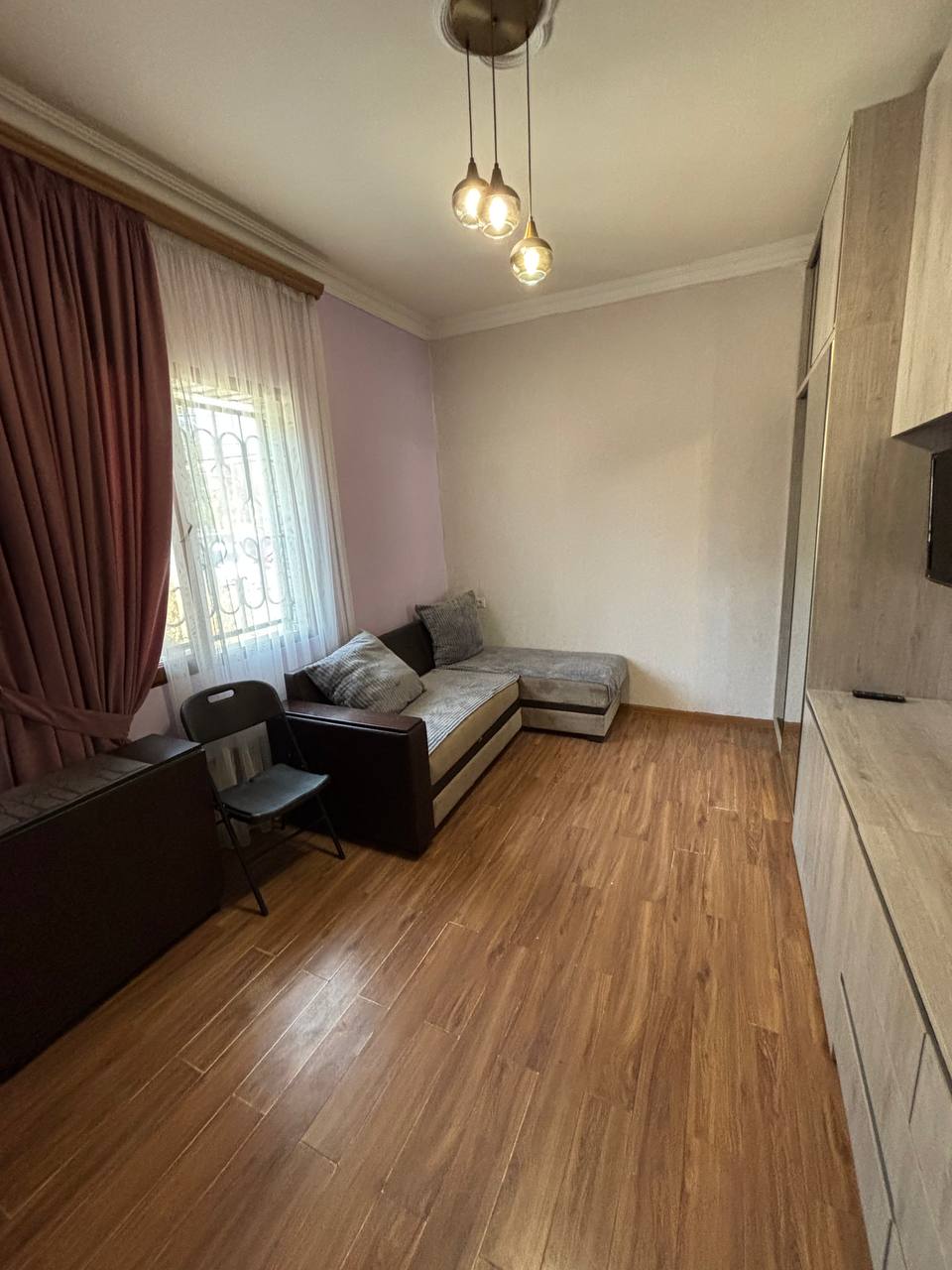 Cozy One-Room House in Kentron photo 1 of 8