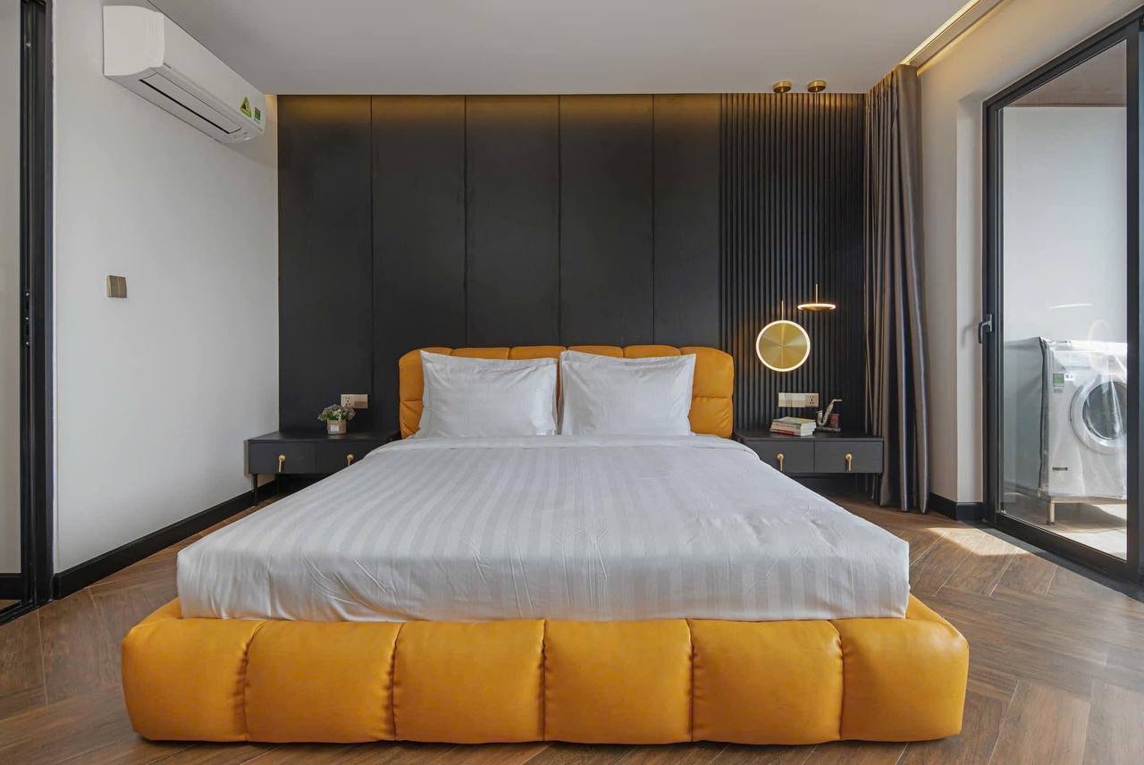 Luxury 1-Bedroom Apartment in Son Tra photo 5 of 8