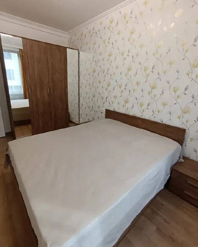 Furnished 2-Bedroom Apartment in Avan photo 4 of 6