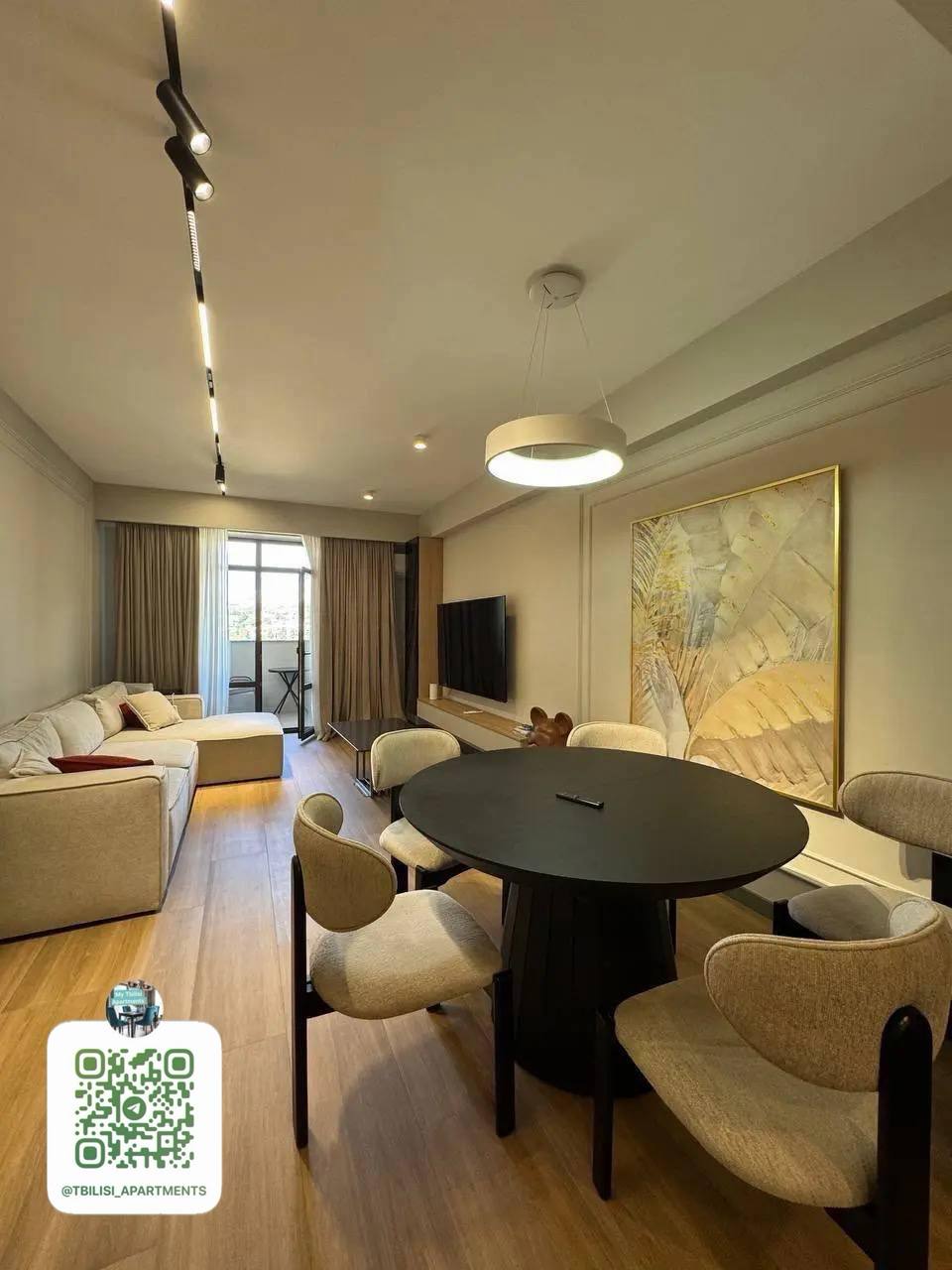 Two-Bedroom Apartment in Avlabari photo 1 of 8