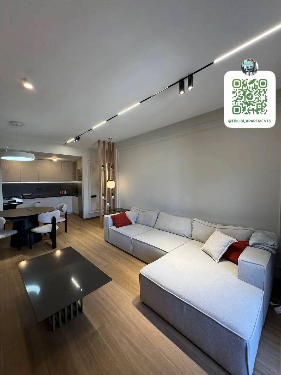 Two-Bedroom Apartment in Avlabari photo 2 of 8