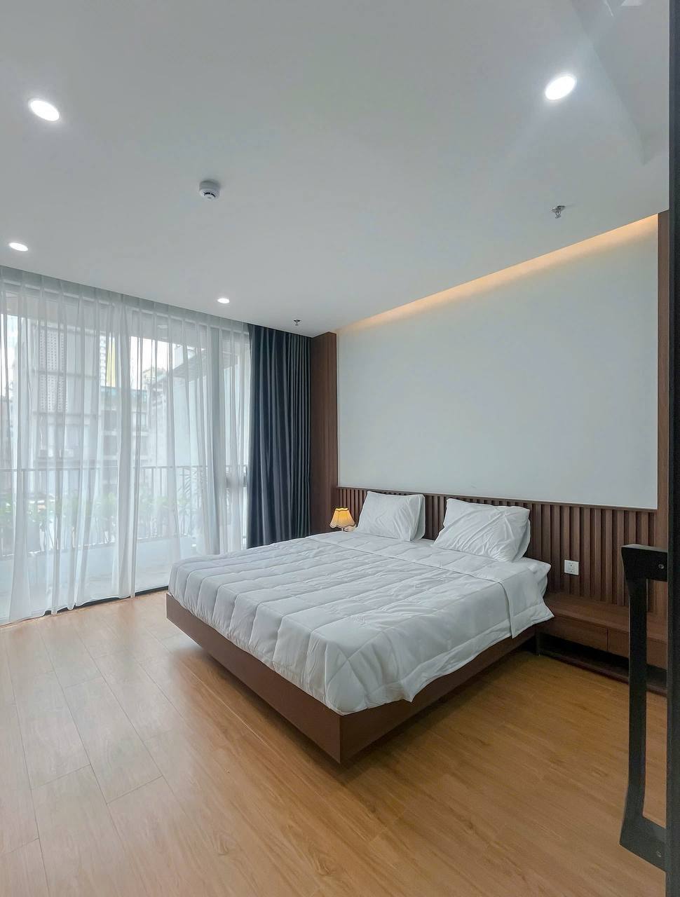 Luxury 2-Bedroom Apartment in My An photo 8 of 8