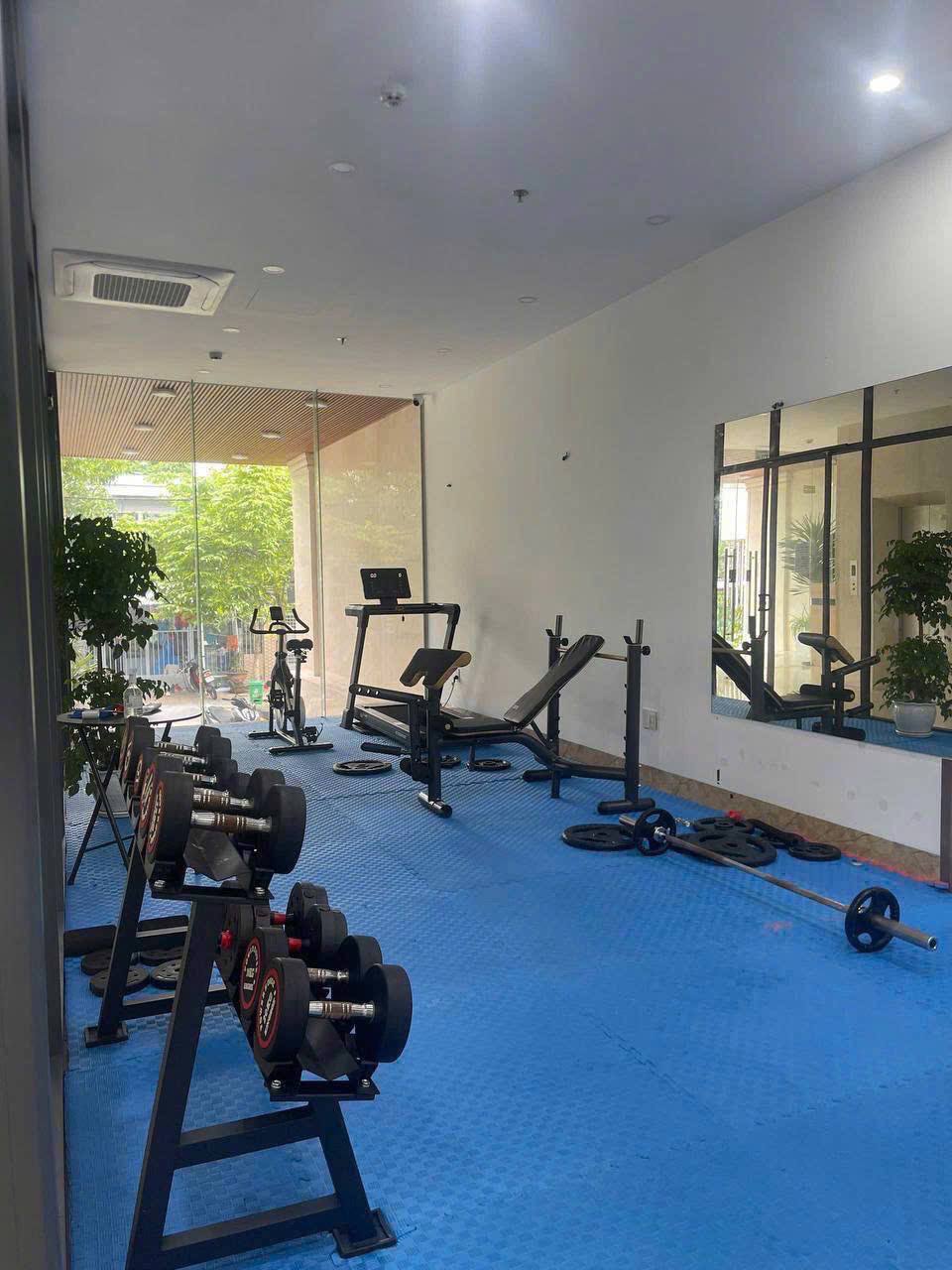 1-Bedroom Apartment in Son Tra photo 2 of 8