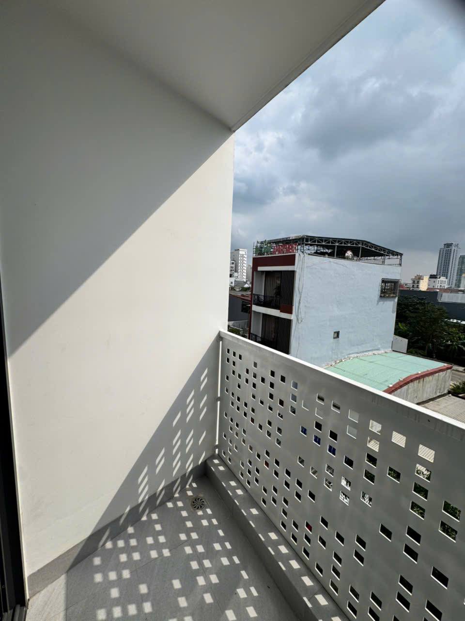 1-Bedroom Apartment in Son Tra photo 4 of 8