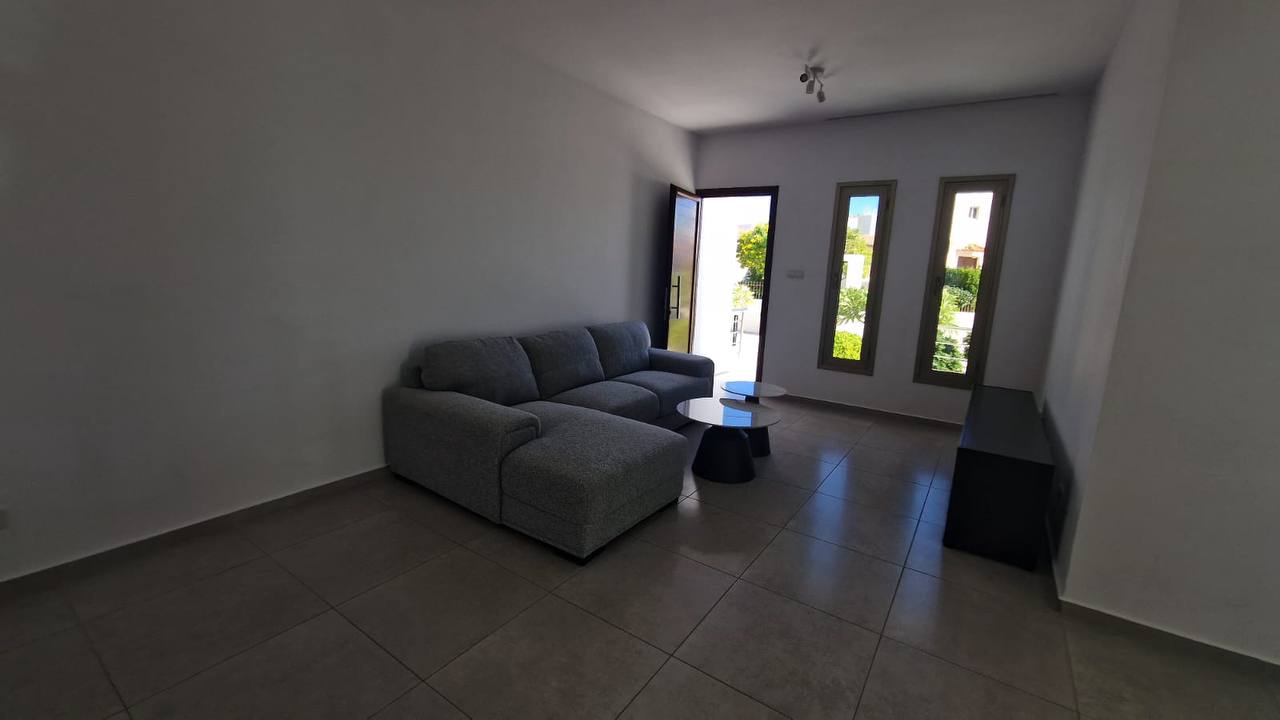 2-Bedroom Apartment in Ypsonas photo 4 of 4