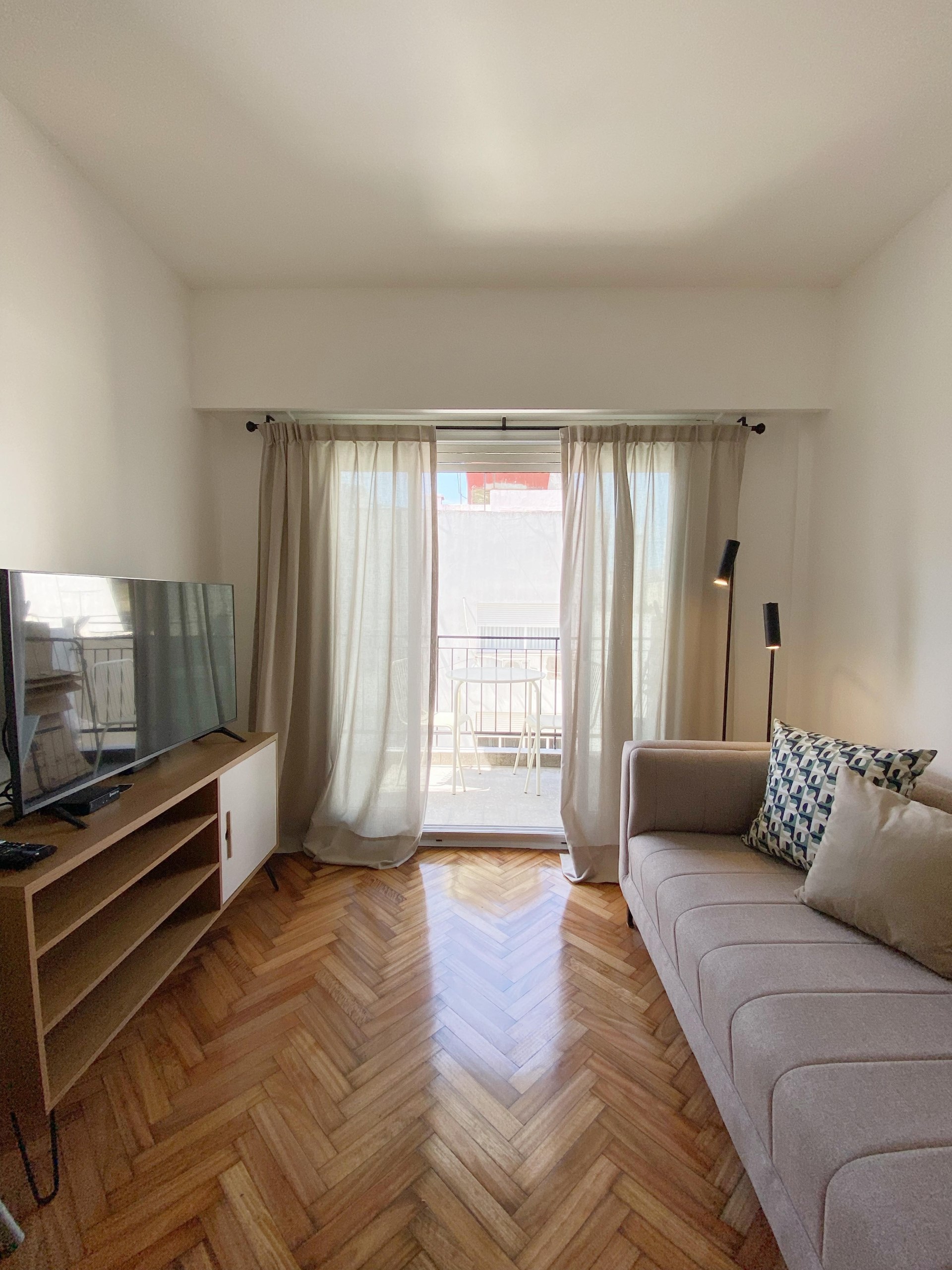 Three-Room Apartment in Palermo photo 7 of 8