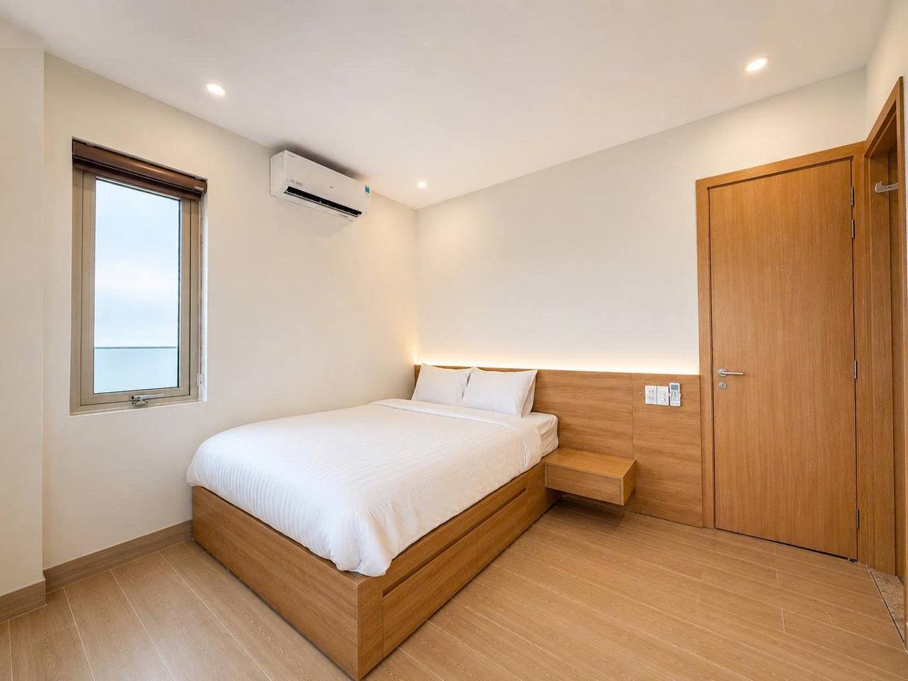 2BR Penthouse Apartment in Khue My photo 3 of 8