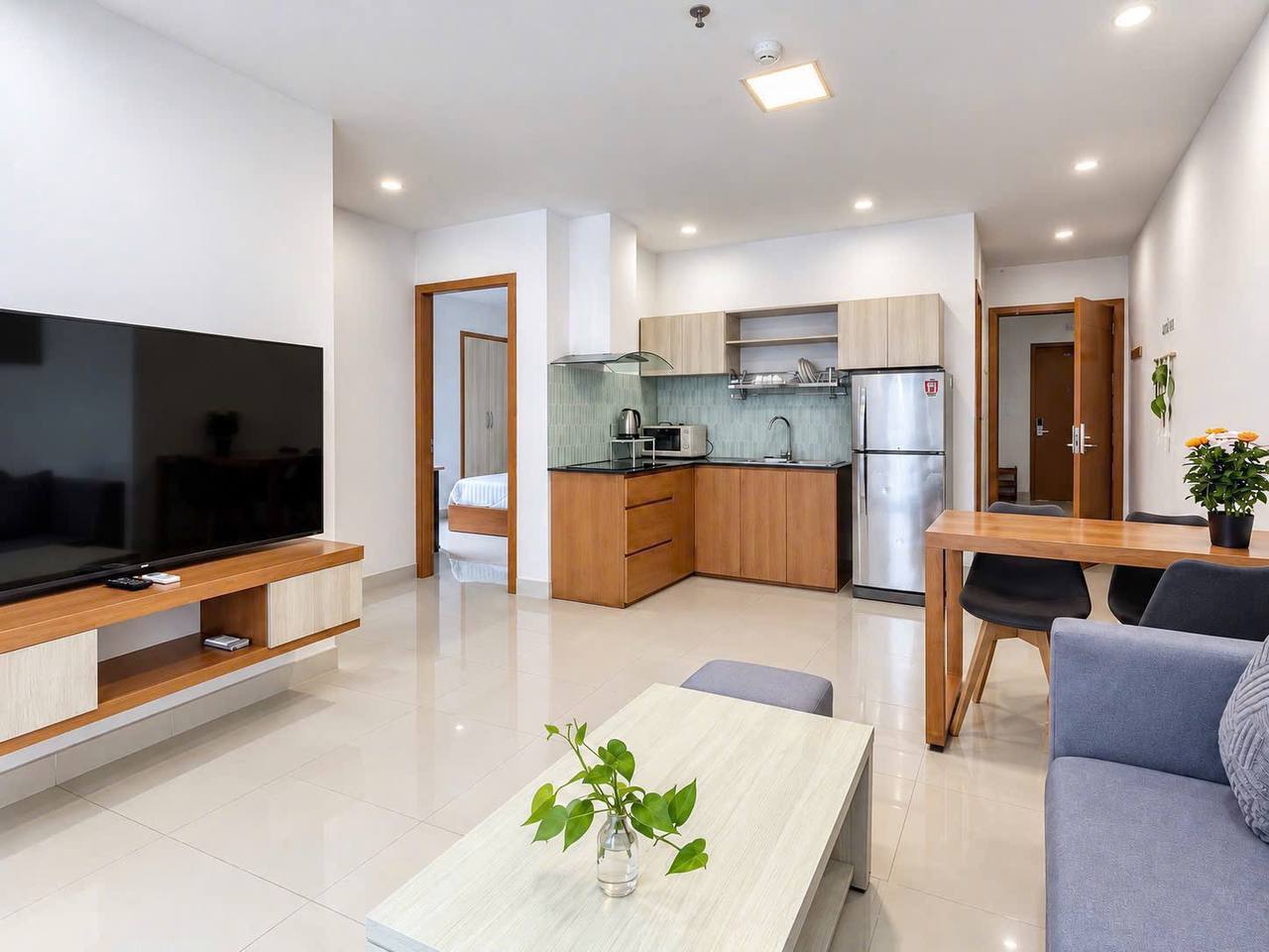 2-Bedroom Apartment in My An photo 3 of 8