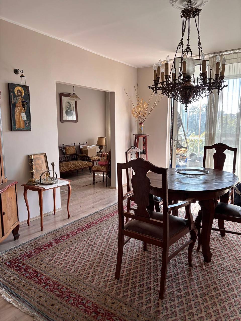 3-Bedroom Apartment on Ustanicka Street photo 1 of 6