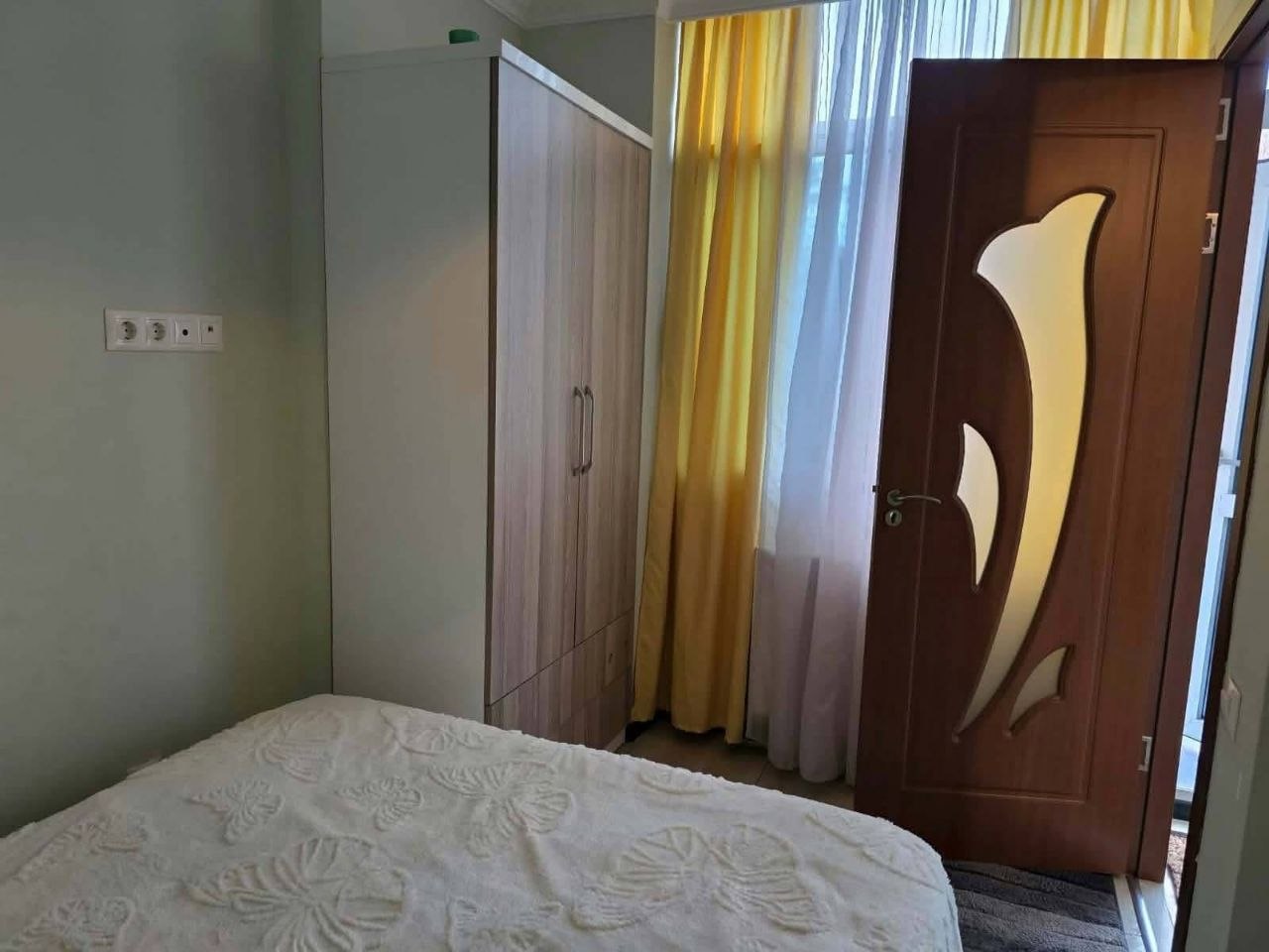 1-Bedroom Apartment on Pirosmani Street photo 5 of 5