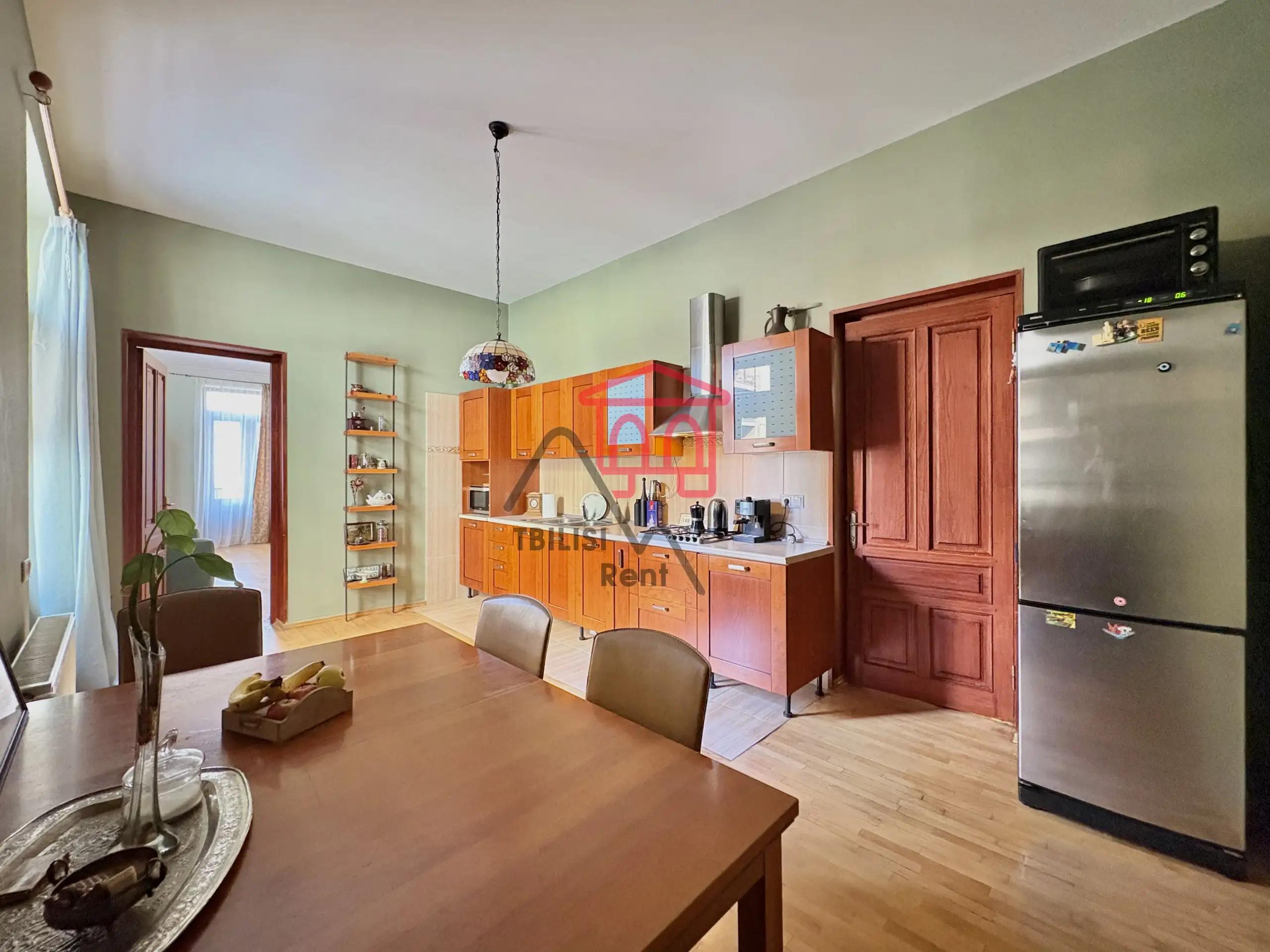 Spacious Duplex Apartment in Vake photo 2 of 8