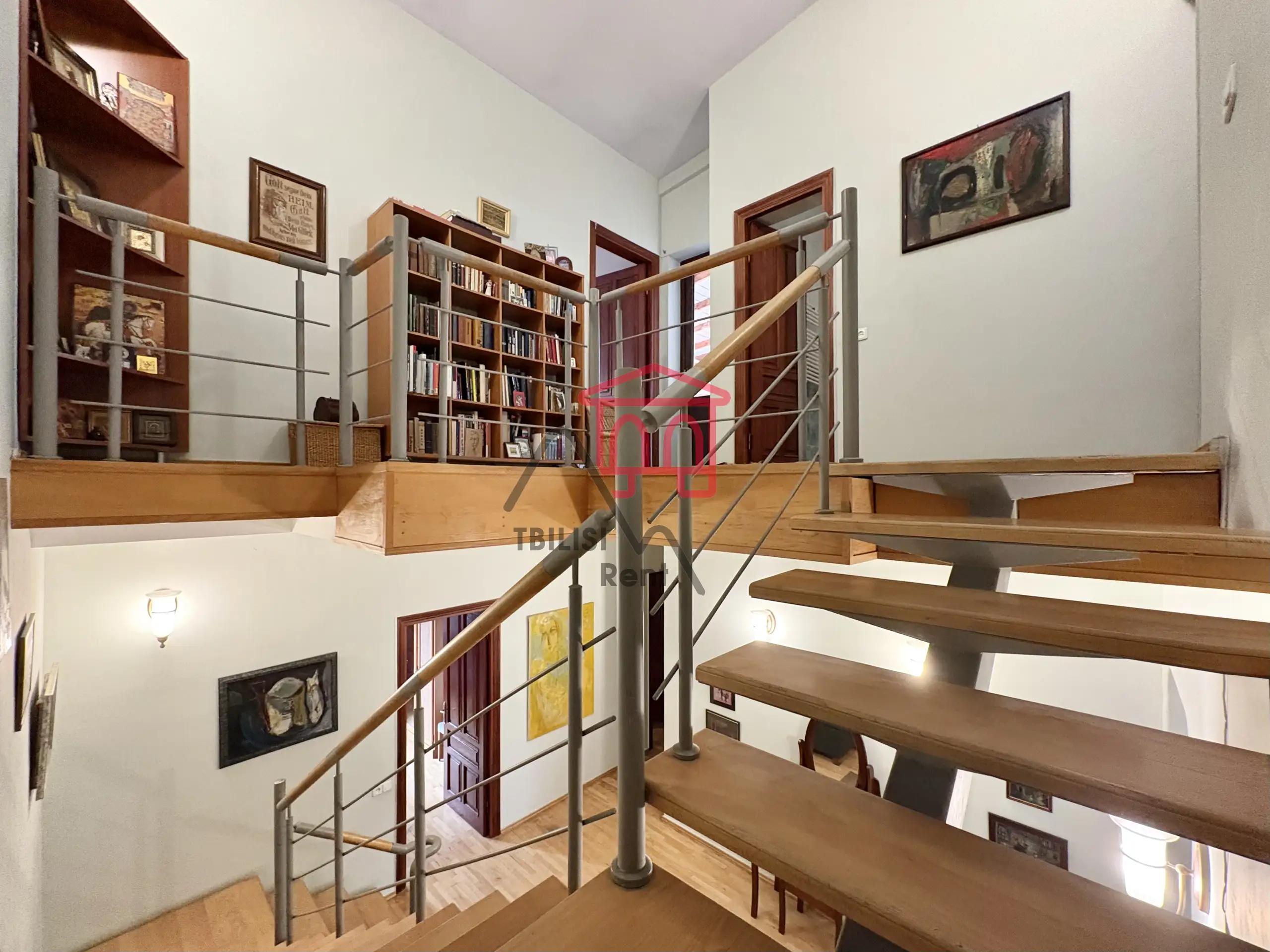 Spacious Duplex Apartment in Vake photo 3 of 8