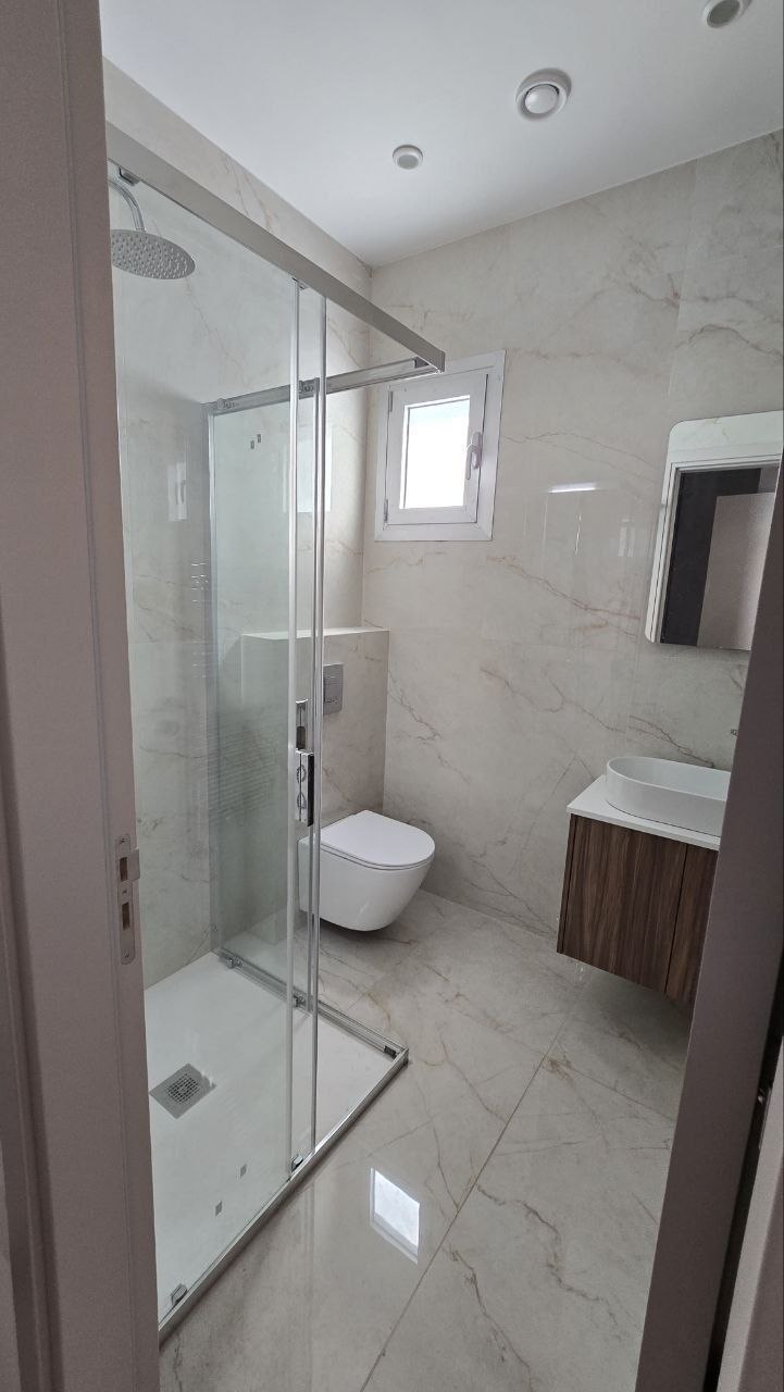 2-Bedroom Apartment for Rent in Zakaki photo 8 of 8