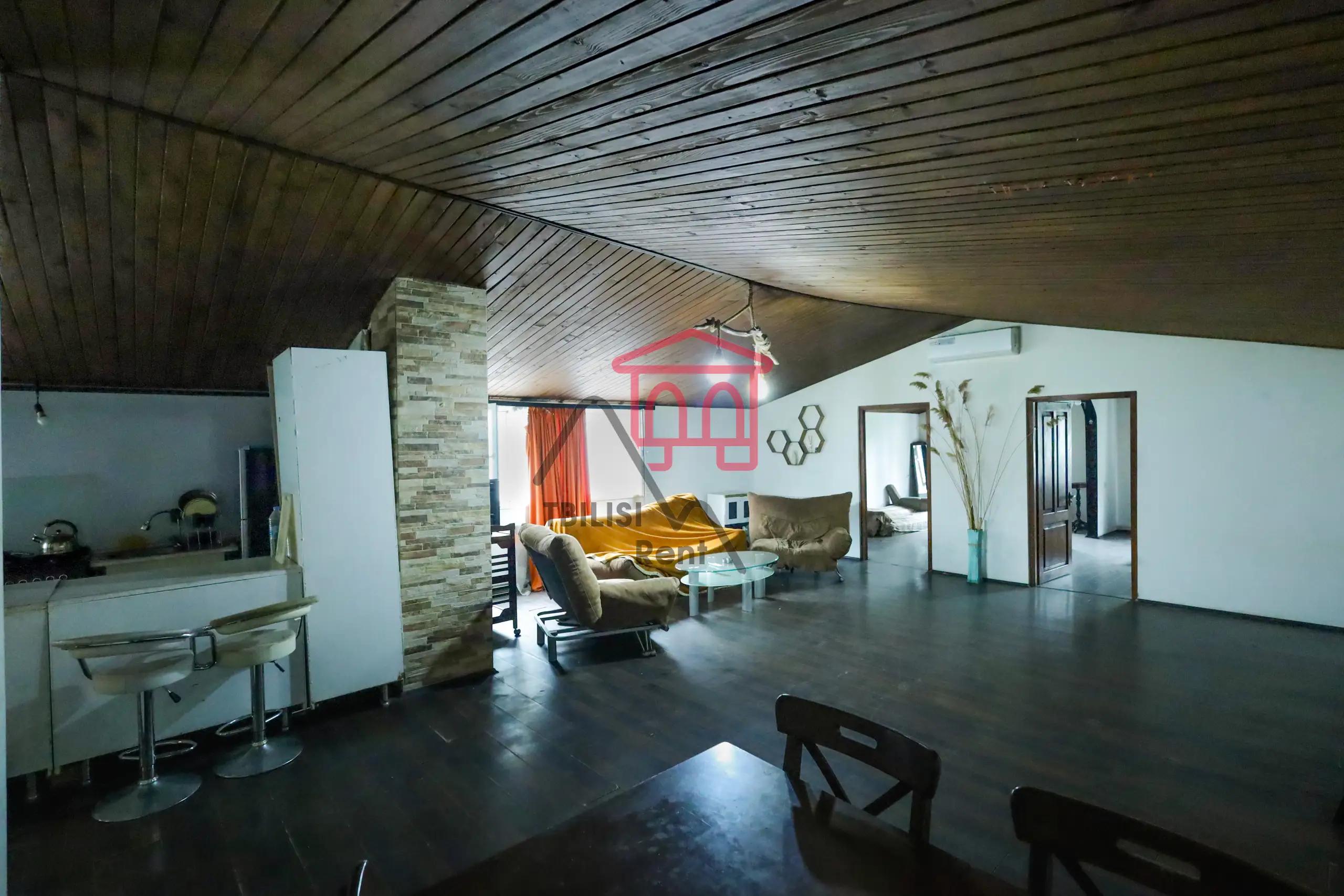 3-Bedroom Apartment in Saburtalo photo 2 of 8