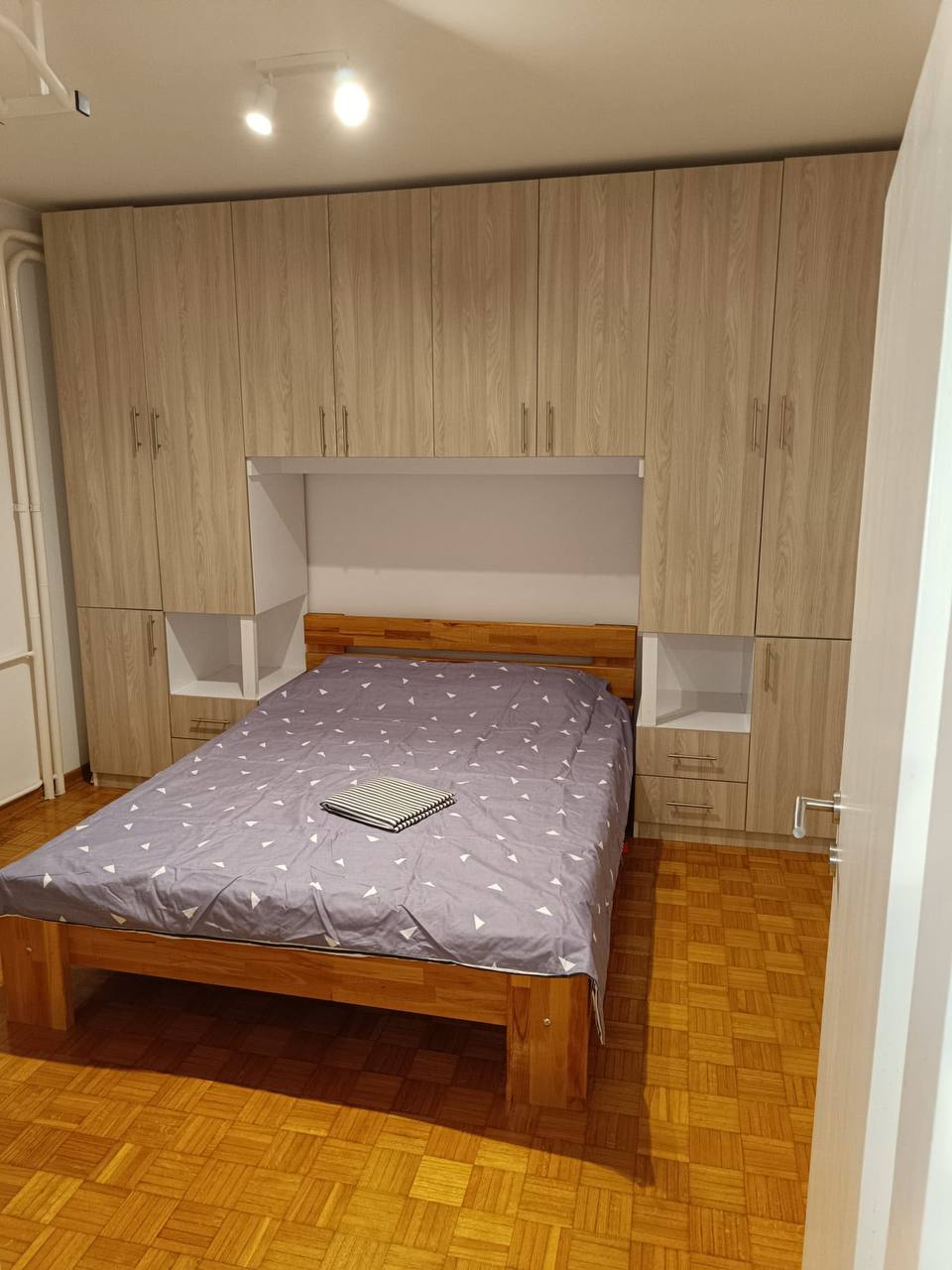 2-Bedroom Apartment in Belgrade photo 5 of 6