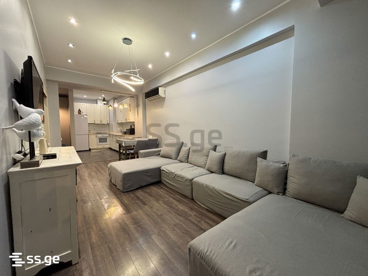 Two-Bedroom Apartment for Rent in Batumi photo 3 of 8