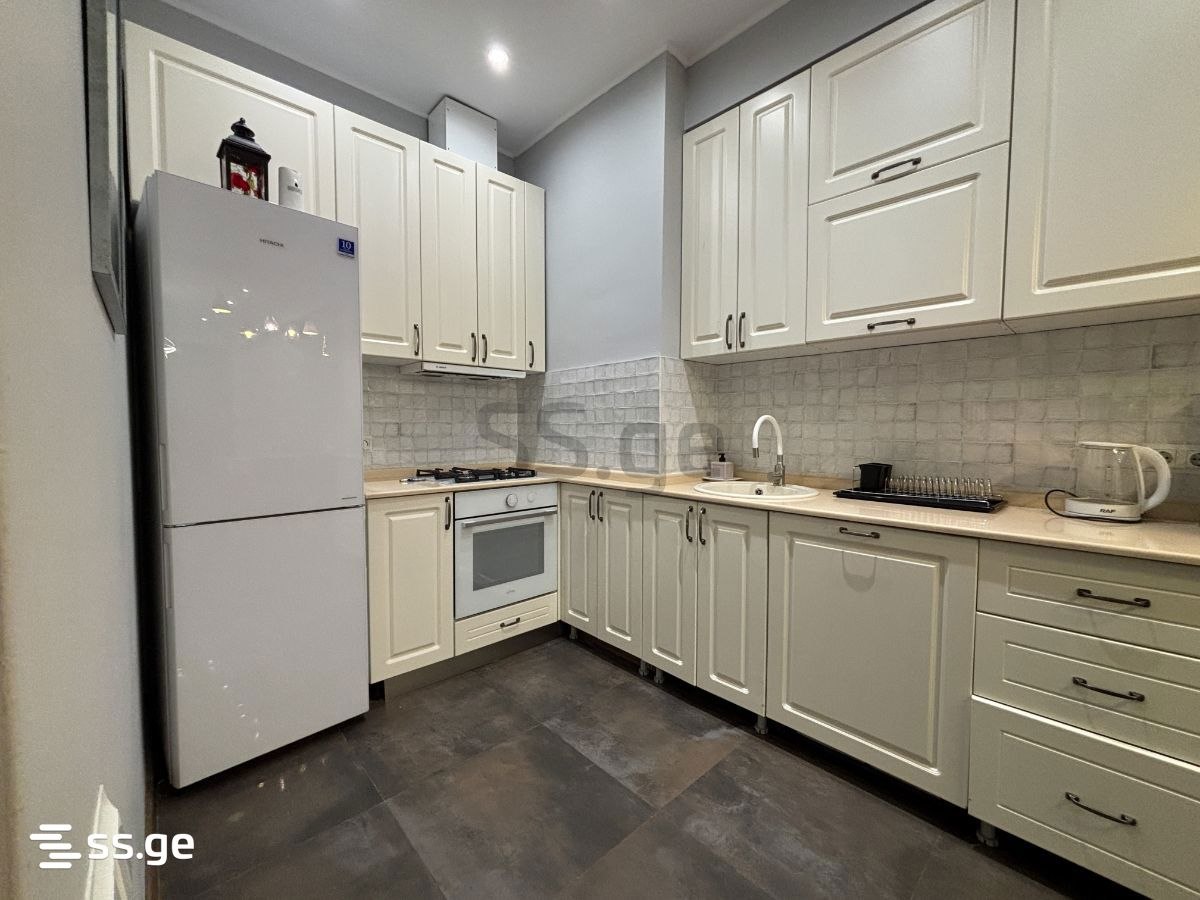 Two-Bedroom Apartment for Rent in Batumi photo 4 of 8