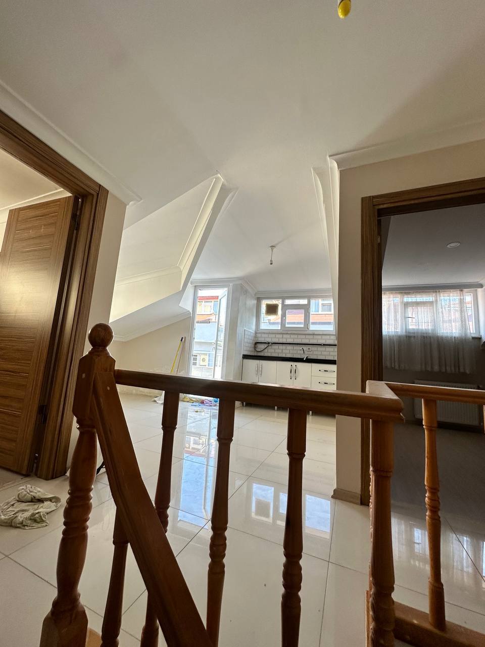 Spacious Furnished 4-Bedroom Duplex in Sefaköy photo 8 of 8