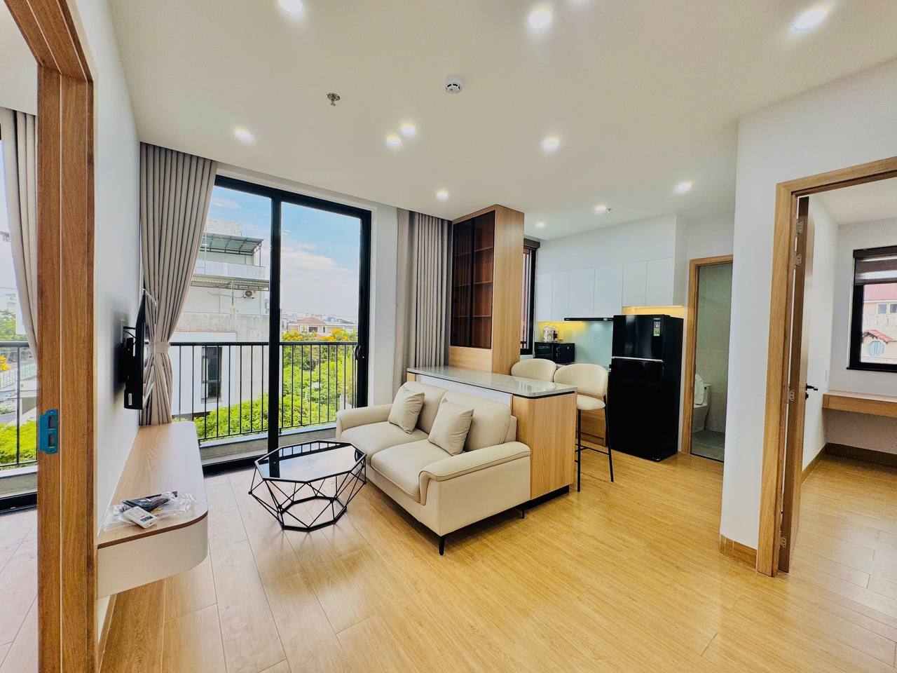 2-Bedroom Apartment in Khue My photo 8 of 8