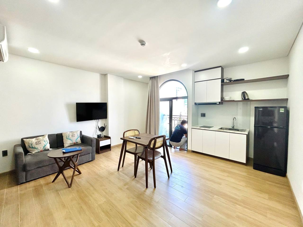 1-Bedroom Apartment with Swimming Pool in Da Nang photo 2 of 8
