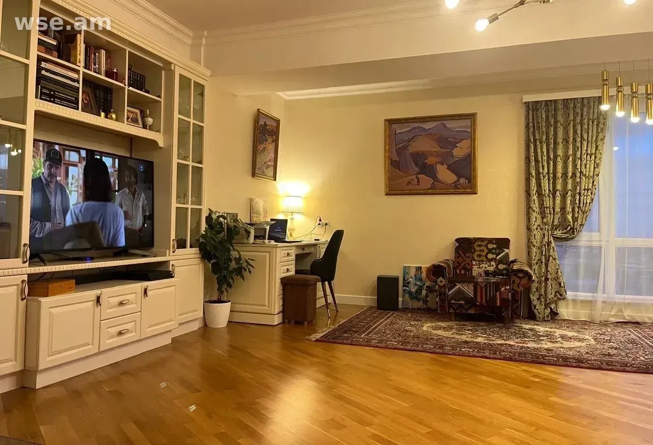 Three-Room Apartment in Shengavit photo 3 of 8