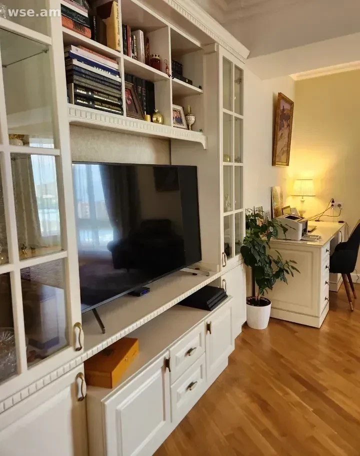 Three-Room Apartment in Shengavit photo 8 of 8