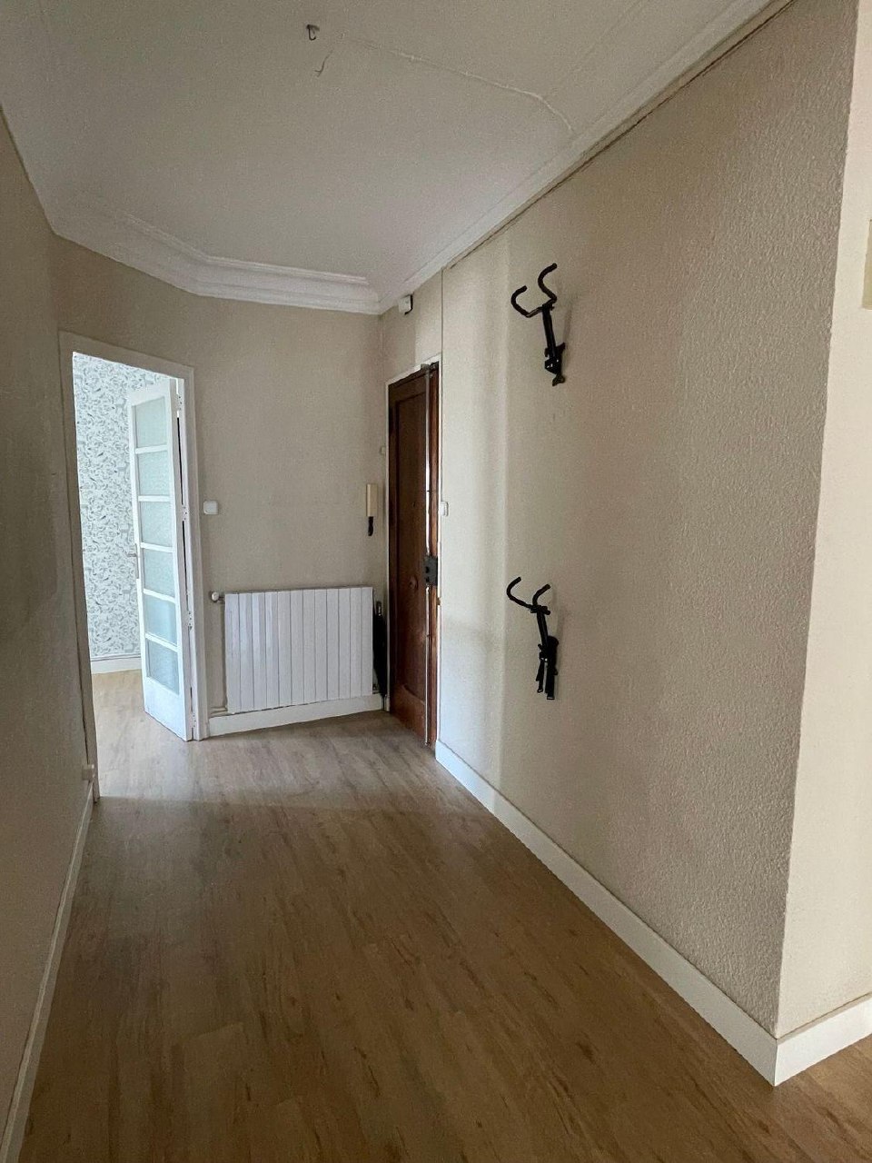 4-Bedroom Apartment in La Seu photo 5 of 8