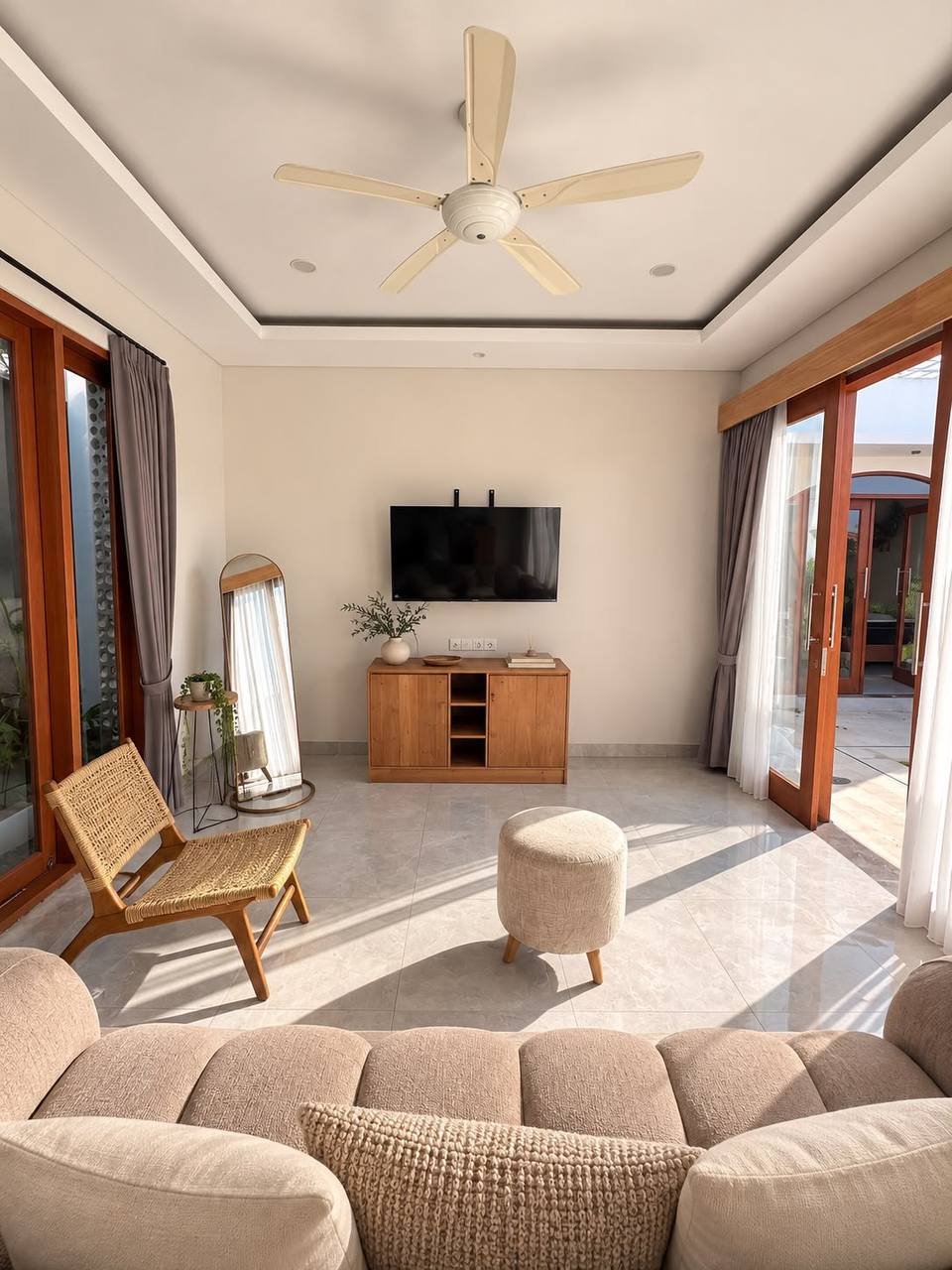 2-Bedroom Villa in Cemagi photo 3 of 8