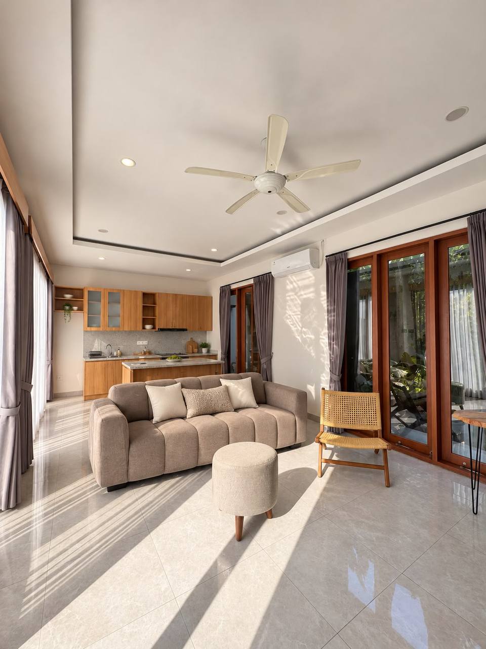 2-Bedroom Villa in Cemagi photo 6 of 8