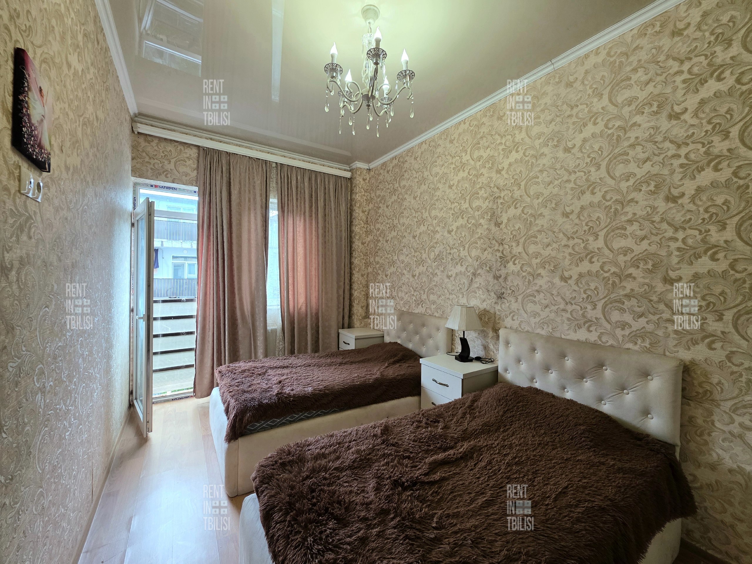 3-Bedroom Duplex Apartment with Rooftop Terrace photo 3 of 8