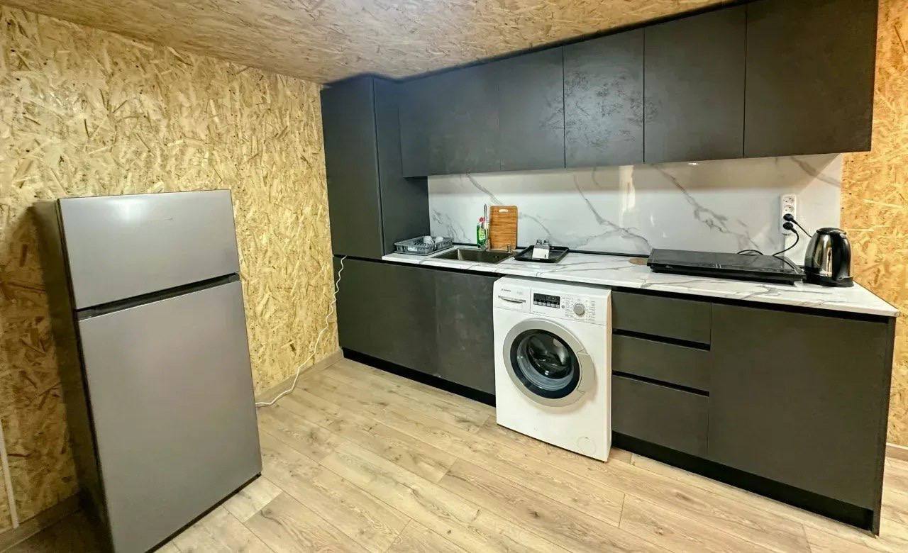 Furnished 2-Bedroom Apartment in Aygedzor photo 3 of 5