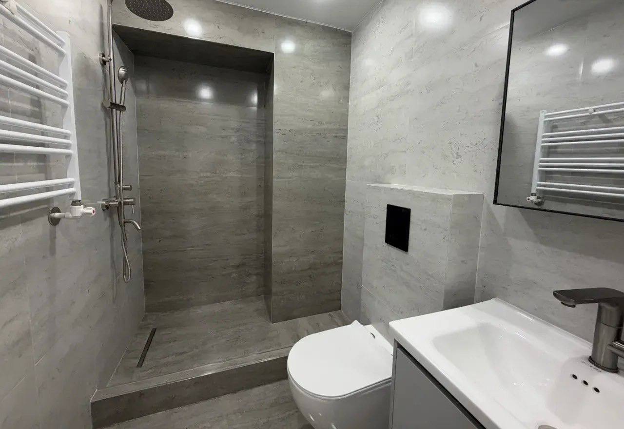 Cozy 2-Room Apartment for Rent in Kentron photo 8 of 8