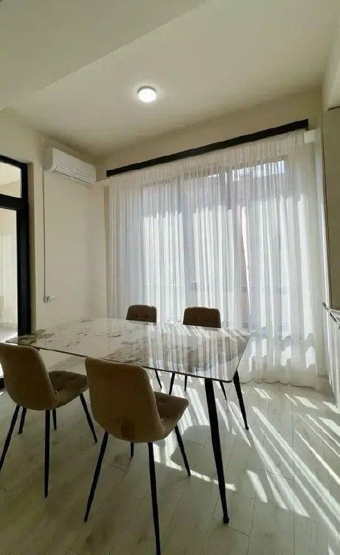 Furnished 2-Bedroom Apartment in Arabkir photo 3 of 8