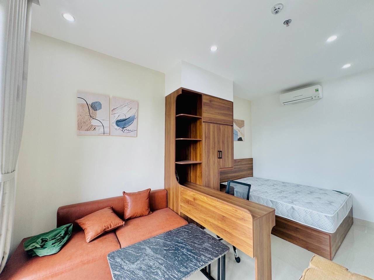 1-Bedroom Apartment with Pool in Son Tra photo 3 of 6