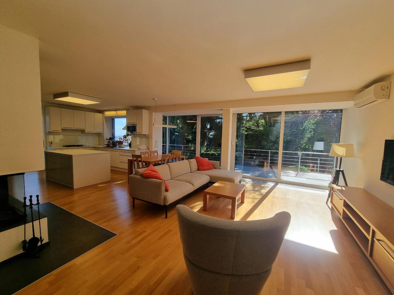 Furnished 5-Room Apartment with Garden in Koliba photo 1 of 8