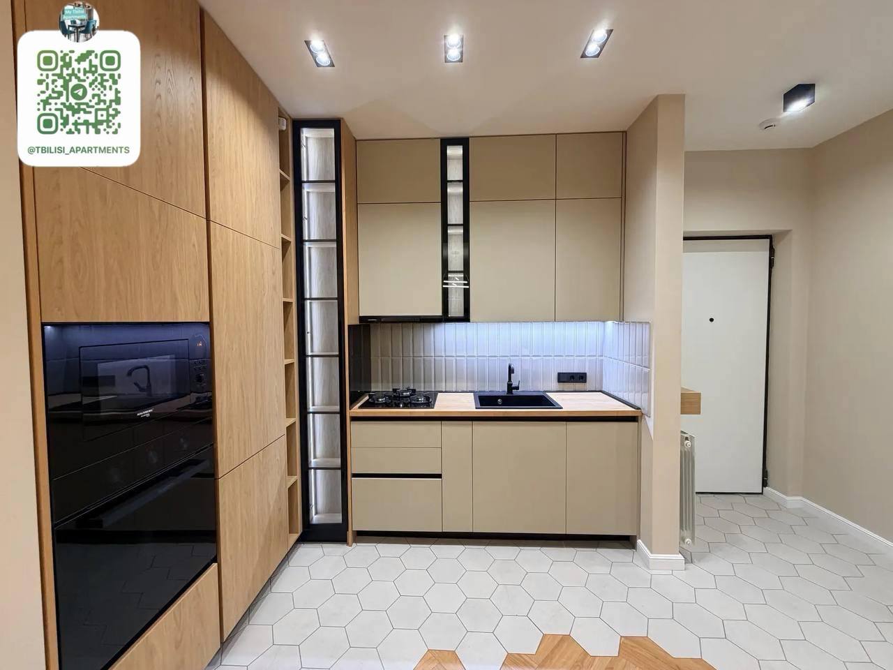One-Bedroom Apartment in Ortachala photo 2 of 8