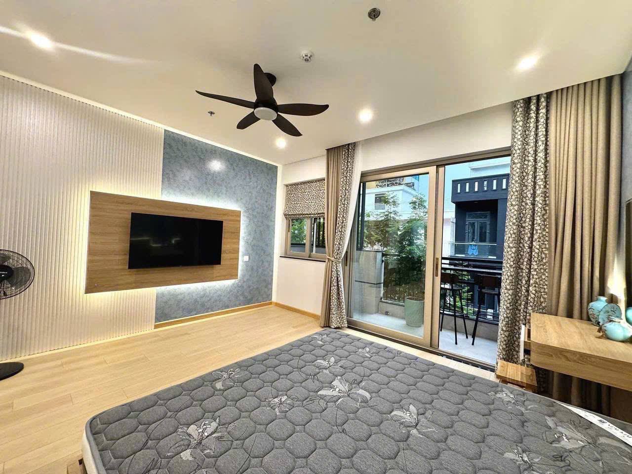 Modern 2-Bedroom Apartment in My An photo 3 of 8