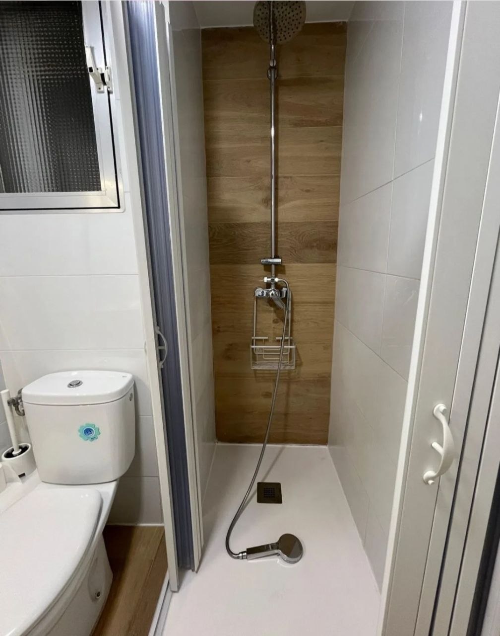 Furnished 3-Bedroom Apartment in Nou Moles photo 4 of 8