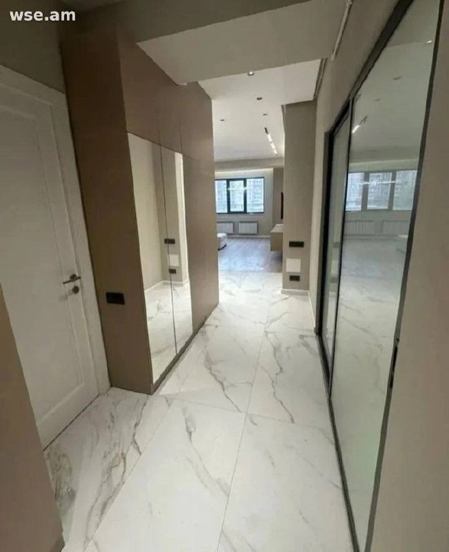 Three-Room Apartment in Ajapnyak photo 2 of 7